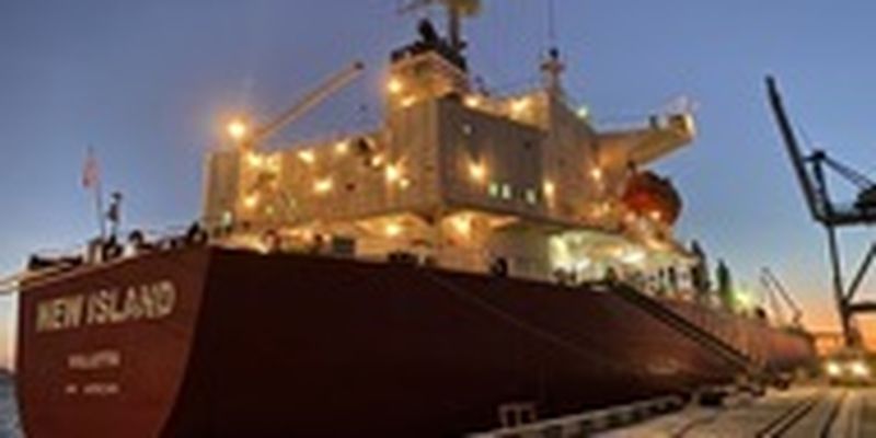 Из портов Большой Одессы вышли три судна с зерном