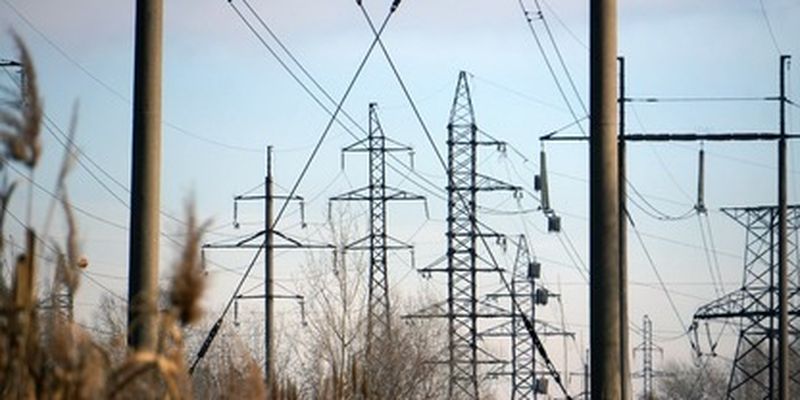 Все из-за погоды: в Украине усложнилась ситуация с электроснабжением