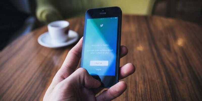 Для борьбы с ботами: Маск хочет сделать Twitter полностью платным