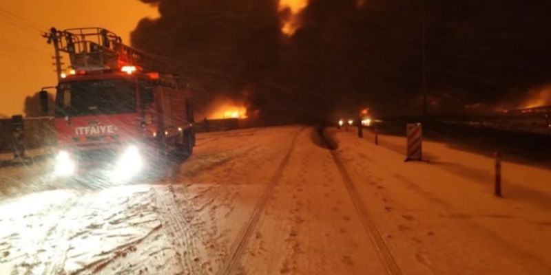 В Турции ликвидировали пожар на нефтепроводе