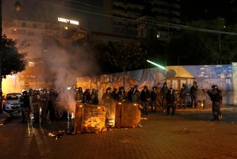 Протести в Лівані: поліція застосувала сльозогінний газ і водомети