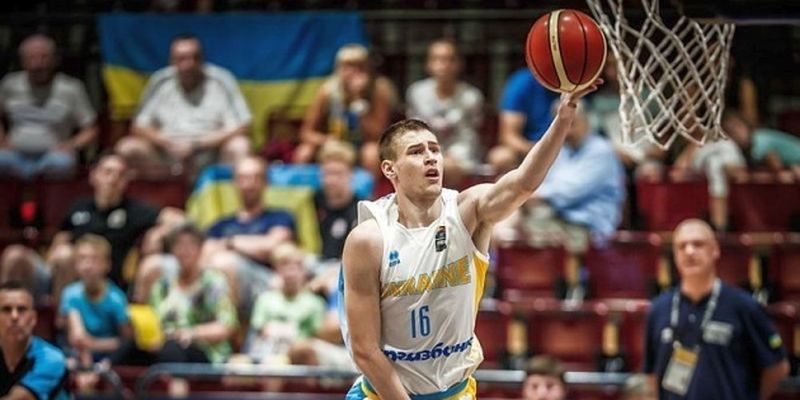 Збірна України розгромила Чорногорію на чемпіонаті Європи