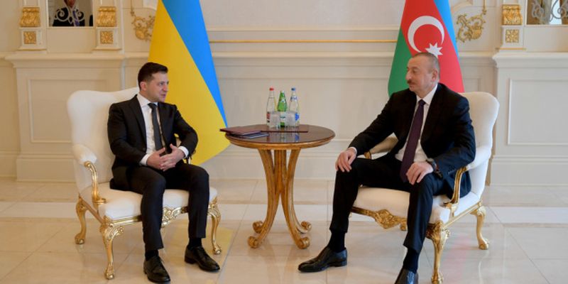 В Киеве началась встреча президентов Украины и Азербайджана