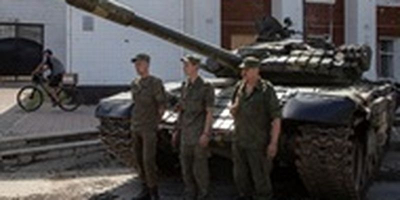 Солдаты "ЛНР" отказываются помогать "ДНР" - Гайдай