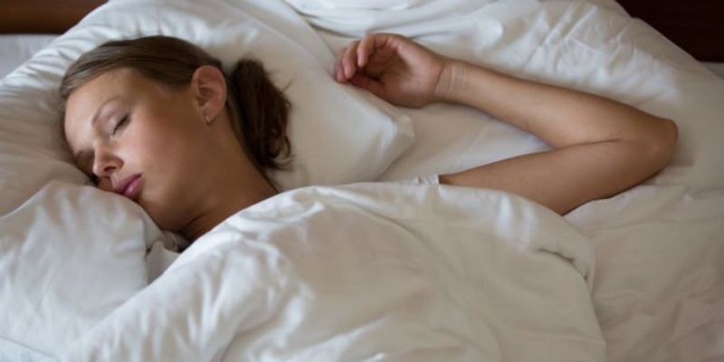 Вирватися із замкненого кола: як бути, якщо нестача сну породжує тривогу, а тривога позбавляє сну