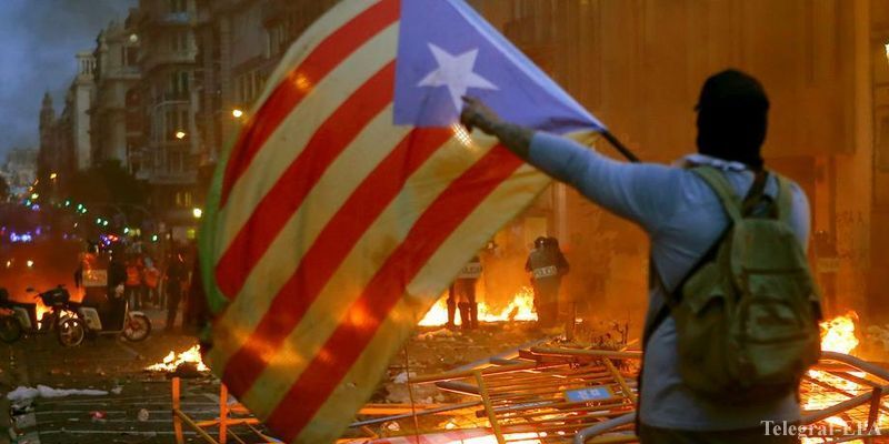 Лідер Каталонії закликав до переговорів з Мадридом після п'яти днів протестів