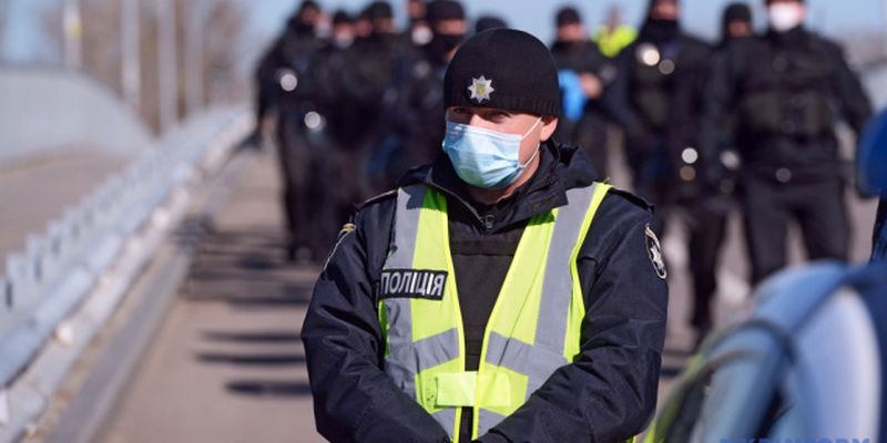 «Карантинный» контроль на Пасху: в Киеве будут патрулировать парки и кладбища