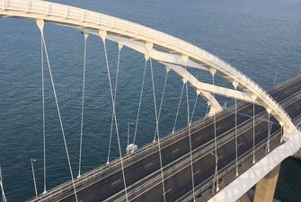 "Спасибо, балалайкины!" В сети высмеяли показательные фото Крымского моста