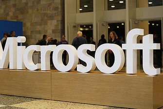 Microsoft инвестирует миллиард долларов в развитие искусственного интеллекта