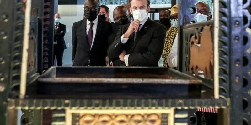 Франция вернула Бенину вывезенные 130 лет назад сокровища