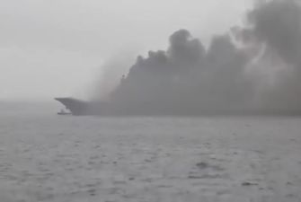 "Что сгорит, то не утонет": реакция соцсетей на горящий "Адмирал Кузнецов"