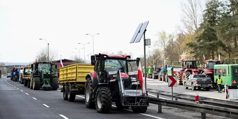 Польские фермеры разблокировали пункт пропуска "Зосин-Устилуг"