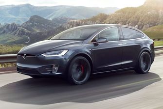 Как убивает автопилот: Tesla обвинили в несовершенстве автономных систем