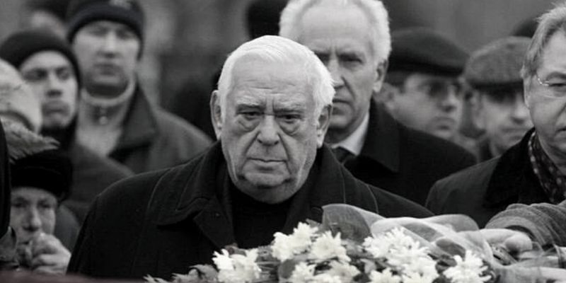 Умер бывший народный депутат восьми созывов Ефим Звягильский 
