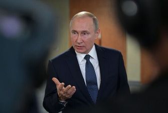 Как Путин переписывает историю России