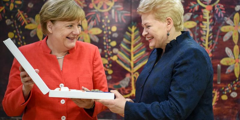 Грибаускайте рассказала, почему Меркель, несмотря на унижения, пригласила Путина на саммит ЕС