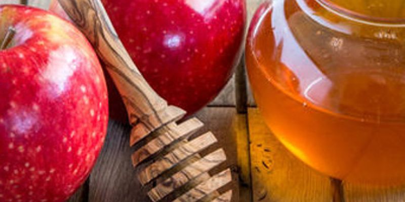 Врач: печеные яблоки с медом ускорят выздоровление от гриппа
