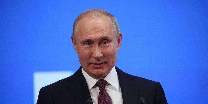 "Даже обучили походке": Путин использует двойников, опасаясь покушений, — эксперт