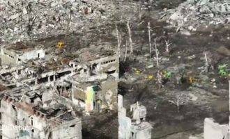 Как сегодня выглядит разрушенный Бахмут: свежие кадры