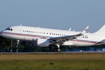 В США выдан ордер на арест самолета российского олигарха за $90 миллионов