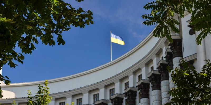 Правительство повторно заблокировало активы Януковича, Курченко, Лебедева и Дерипаски