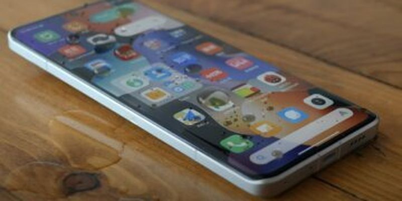 Опасные приложения для телефона: рекомендации для Android и iPhone