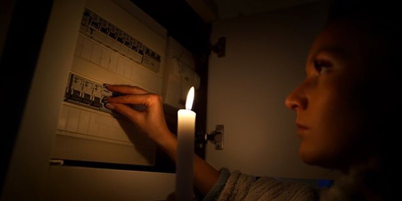 Как подготовиться к тотальному блэкауту: лайфхаки по выживанию в квартире без света и тепла