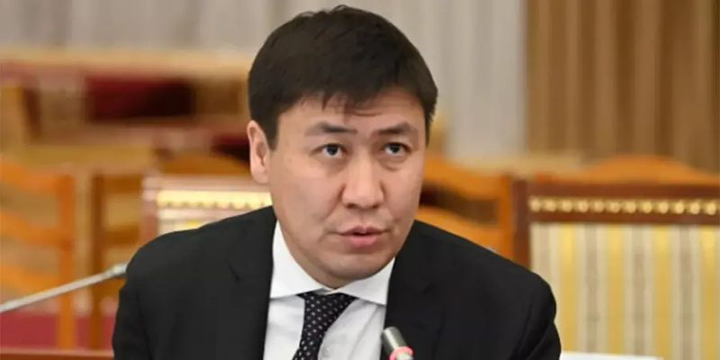 Министра образования и науки Кыргызстана поймали при получении взятки