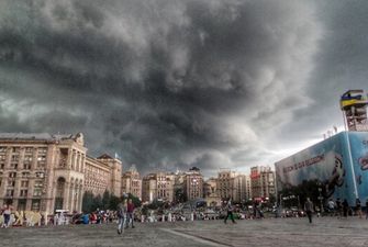 Погодный монстр несется в Украину, тысячи пострадавших: срочное сообщение, кто под ударом