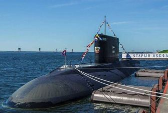 Россия направила боевую подлодку в Черное море: что происходит