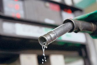 Бензин А-95 на АЗС в Киевской области стоит от 26,99 до 31,99 гривни