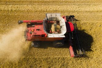 Аграрії Дніпропетровщини вже зібрали 30% ранніх зернових