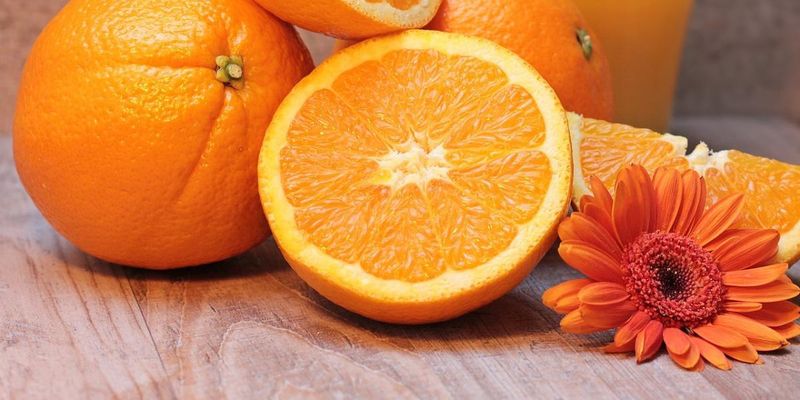 Натуральный апельсиновый сок имеет огромную пользу для здоровья, и вот почему