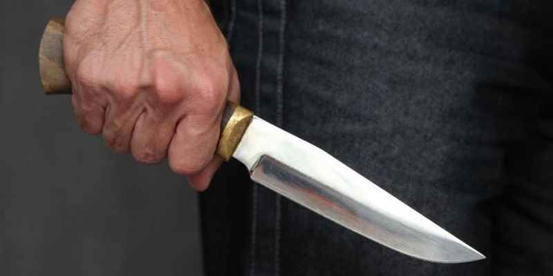 Во Львовской области 20-летний парень зарезал мужчину