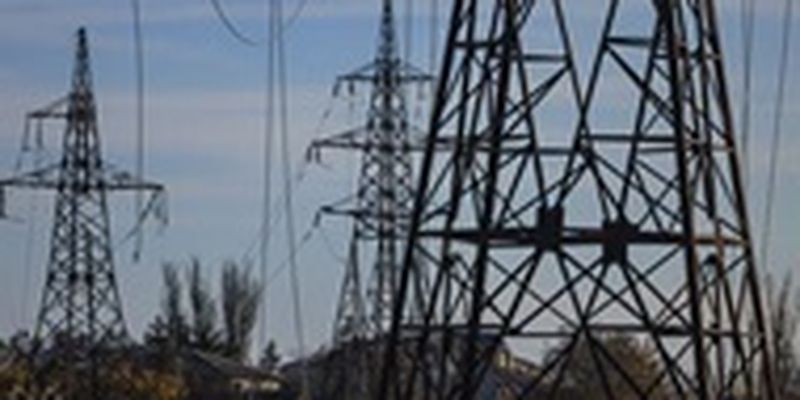 Укрэнерго: дефицит в энергосистеме снизился до 25%