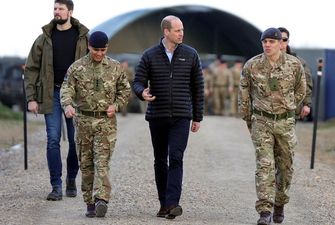 Принц Уильям посетил украинских беженцев в Польше и военную базу возле границы: фото/Мужчина поделился впечатлениями