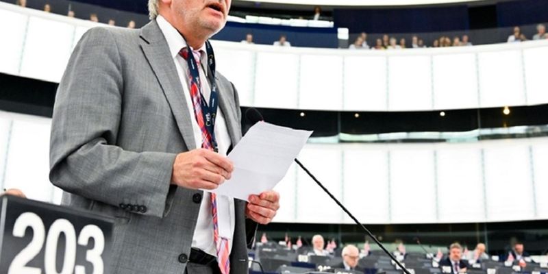 Немецкий евродепутат призывает ЕС принять аналог американского ленд-лиза для Украины