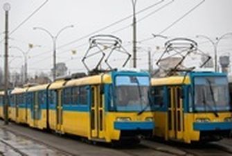 Энергетики и транспортники общими усилиями восстанавливают движение электротранспорта в Киеве - Виталий Кличко