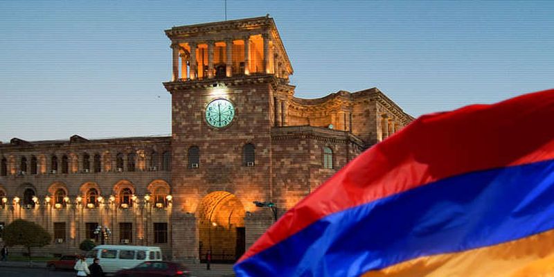 Стало известно, сколько армян уже покинули Нагорный Карабах