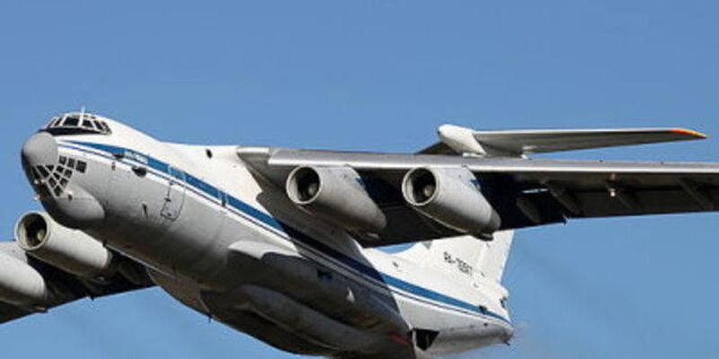 Под Москвой самолет объявил об экстренной посадке: что произошло