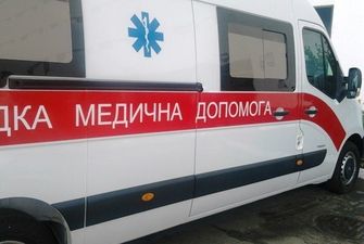 На Львівщині під колесами “швидкої” загинула 8-річна дитина