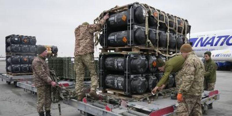 США подготовили новый пакет оружия для Украины на $275 млн — AP