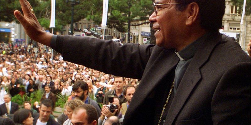 Ватикан ввел санкции против своего епископа и нобелевского лауреата за сексуальные преступления