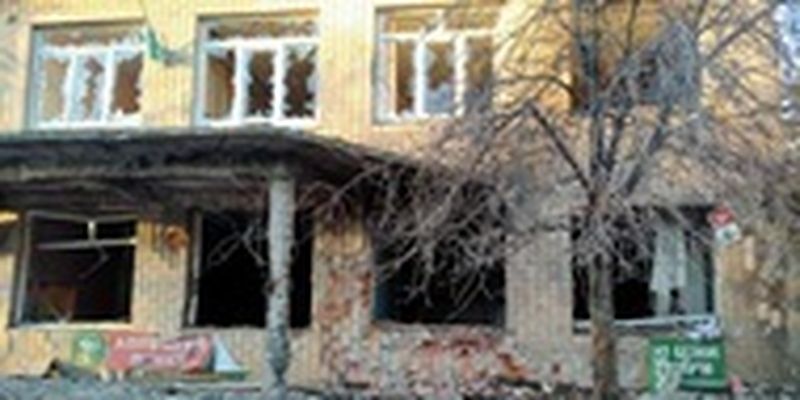 В Торецке россияне обстреляли больницу, роддом и профилакторий