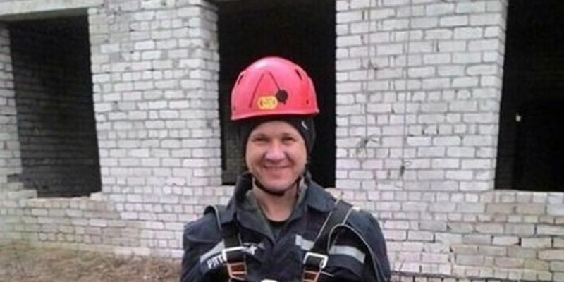 Пожежа у Одесі: у лікарні помер рятувальник, який перебував у комі
