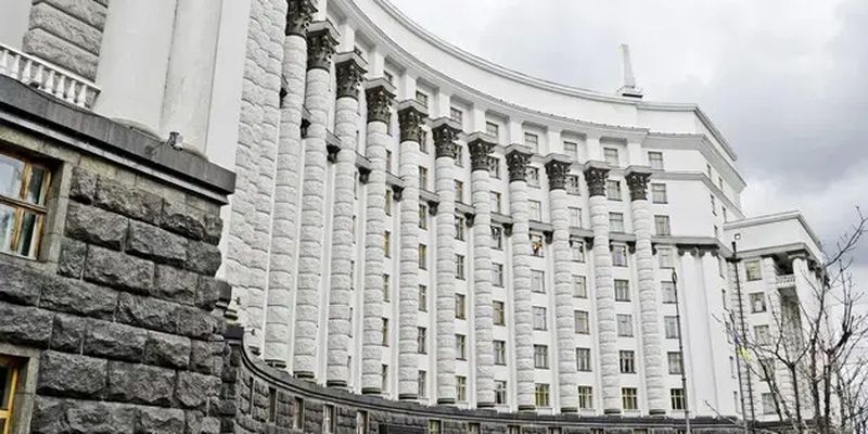 Звільнення міністрів відклали ще на тиждень: Зеленський і «Слуга народу» не дійшли згоди