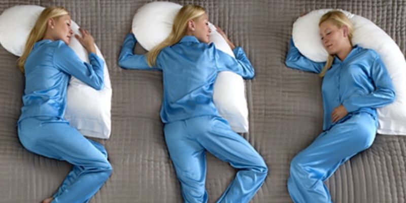 Британские эксперты рассказали, как поза сна может рассказать о характере человека