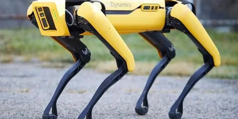 Розробники робопса з Boston Dynamics закликали не перетворювати роботів на зброю