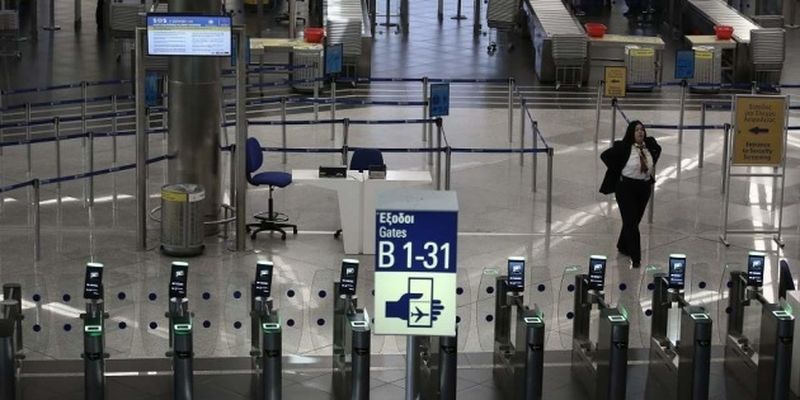 Греция продлевает ограничения на международные авиарейсы до 22 февраля