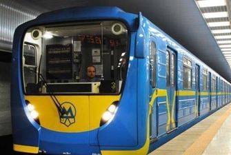 Столичне метро та "Київпастранс" просять у влади виділити гроші з бюджету або підняти тариф на перевезення